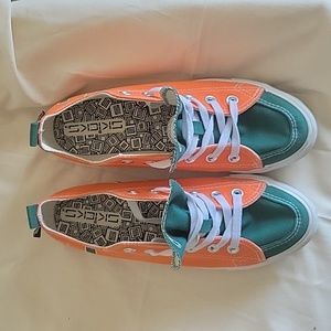 Low Top Sneakers by Miami Canes Women's 8.5M. Gently worn.